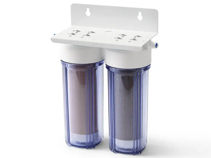 DI anti-silicaat combifilter van 10 inch met daarin 0,7 liter DI-hars en anti-silicaathars welke hervulbaar is.