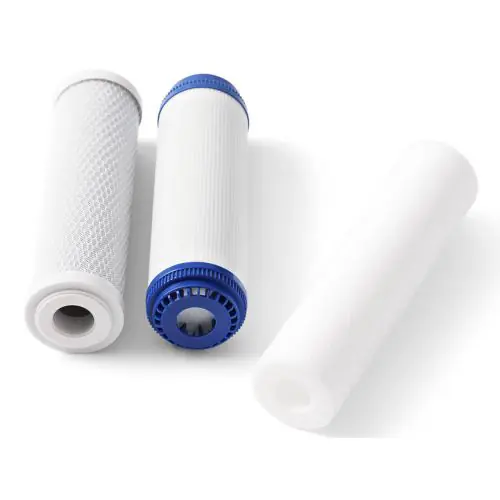 Filterset bestaande uit 1x sedimentfilter 5 micron, 1x GAC koolfilter en 1x blok koolfilter van 10 inch.
